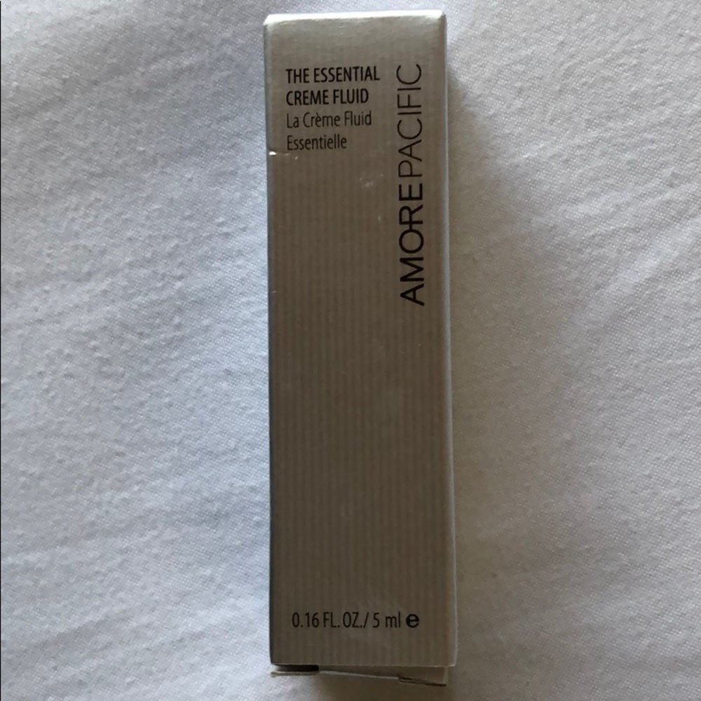 AMOREPACIFIC The Essential Creme Fluid